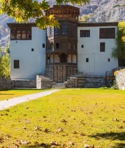 Where To Stay In Khaplu Valley? Best Hotel Lists